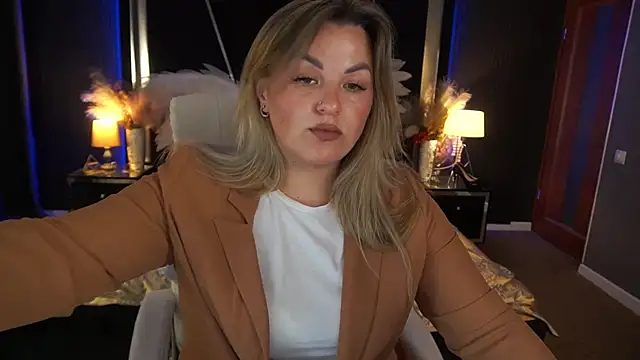 Snapshot of AlissyaGrayy chatting on 12, 7, 2026 AlissyaGrayy online show from 12, 7, 2026