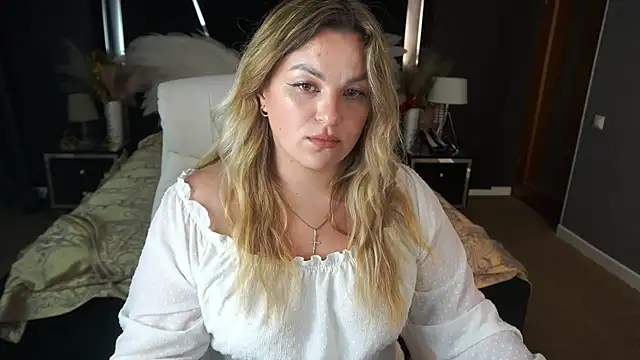 Snapshot of AlissyaGrayy chatting on 24, 7, 2026 AlissyaGrayy online show from 24, 7, 2026