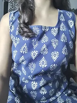 Snapshot of myra77 chatting on 2, 7, 2026 myra77 online show from 2, 7, 2026