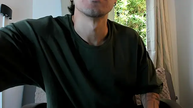 Snapshot of etham_wolf1 chatting on 10, 5, 2026 etham wolf1 online show from 10, 5, 2026