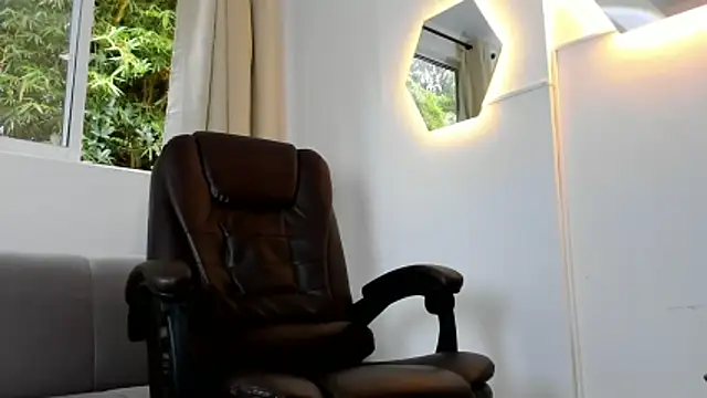 Snapshot of etham_wolf1 chatting on 29, 5, 2026 etham wolf1 online show from 29, 5, 2026