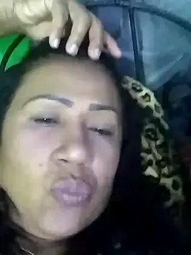 juliataylorhot online show from 22, 4, 2026