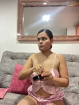 leoylia online show from 14, 4, 2026