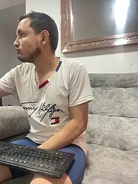 leoylia online show from 21, 3, 2026