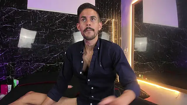 Snapshot of Leo_Vesper chatting on 18, 6, 2026 Leo Vesper online show from 18, 6, 2026