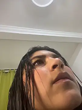 Snapshot of Mia_rouseee chatting on 20, 3, 2026 Mia rouseee online show from 20, 3, 2026