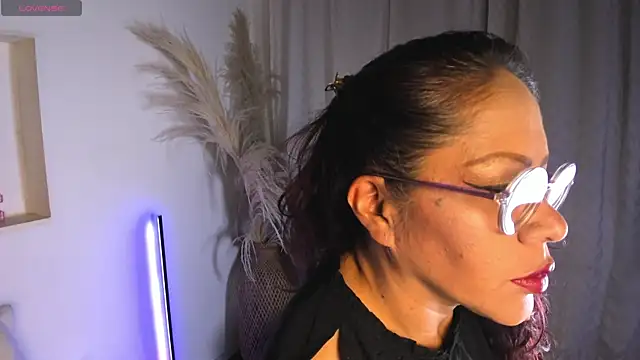 Snapshot of Mariia_Paulaa chatting on 21, 5, 2026 Mariia Paulaa online show from 21, 5, 2026