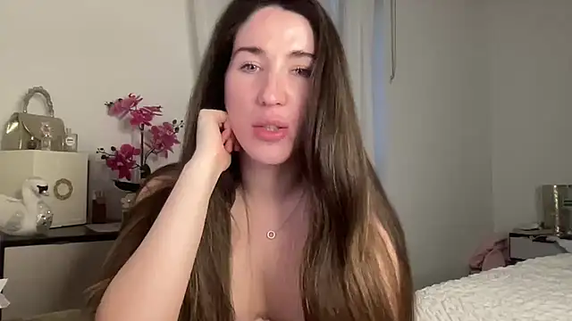 delanceydavenport online show from 17, 3, 2026