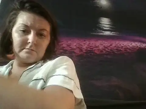 Snapshot of tinyassbossymilf chatting on 17, 7, 2026 tinyassbossymilf online show from 17, 7, 2026