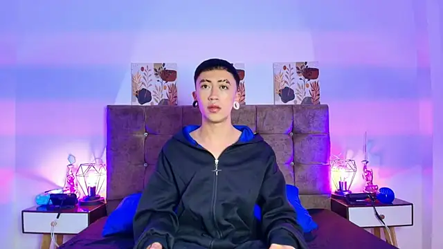Yoshua Smith online show from 14, 4, 2026