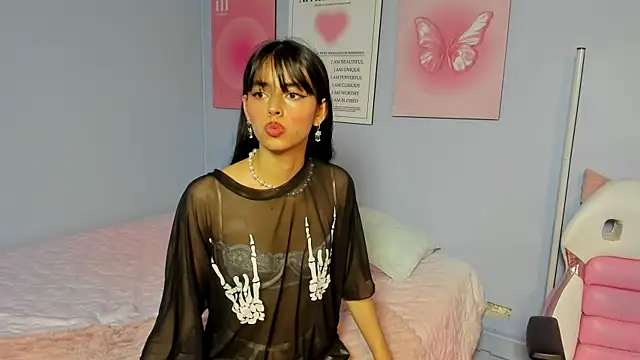 Eimy Blaze online show from 4, 4, 2026