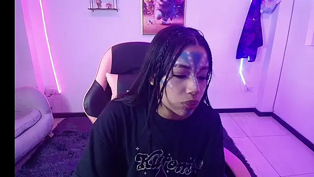AryahMoonn online show from 30, 4, 2026