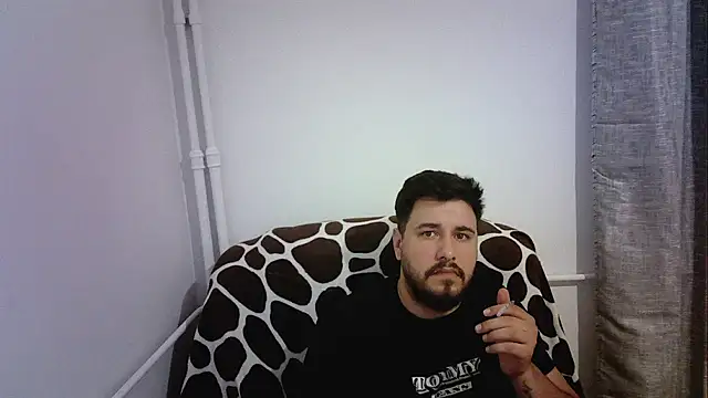 Snapshot of Gianiboy99 chatting on 17, 5, 2026 Gianiboy99 online show from 17, 5, 2026