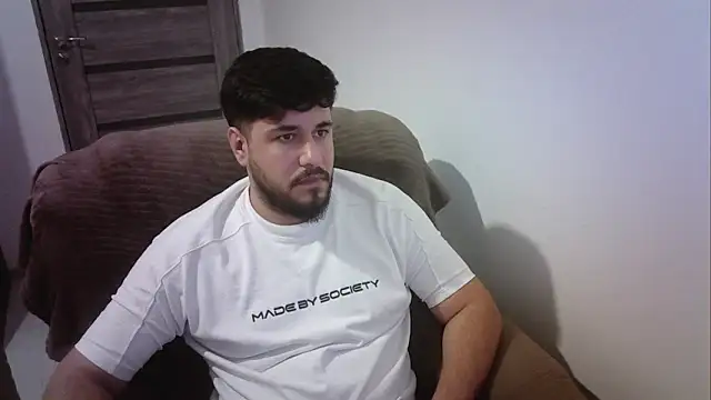 Snapshot of Gianiboy99 chatting on 9, 6, 2026 Gianiboy99 online show from 9, 6, 2026