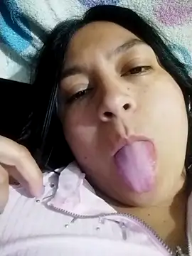 LatinSquirtBaby online show from 14, 6, 2026