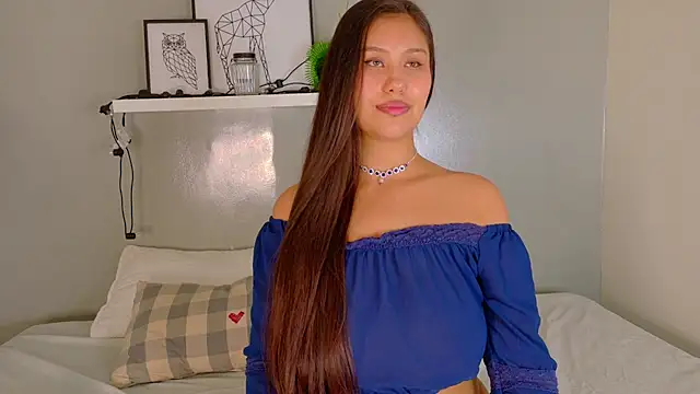 Snapshot of AnabelleJames__ chatting on 7, 4, 2026 AnabelleJames online show from 7, 4, 2026