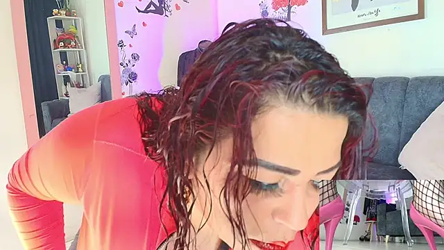 Snapshot of Zully_Green chatting on 16, 6, 2026 Zully Green online show from 16, 6, 2026