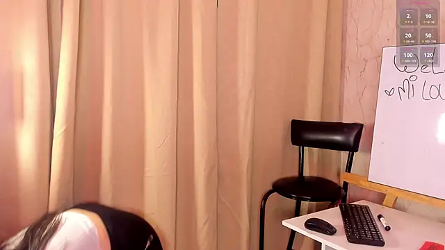 Snapshot of ScarletBlondie chatting on 20, 6, 2026 ScarletBlondie online show from 20, 6, 2026