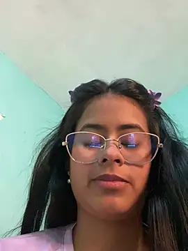 lucirganaxxx online show from 5, 7, 2026