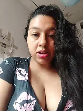 Snapshot of Scarlettt_Kiss chatting on 8, 4, 2026 Scarlettt Kiss online show from 8, 4, 2026