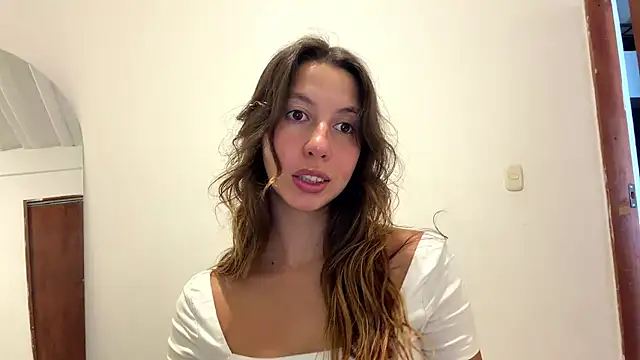 Snapshot of Julieta_Jol chatting on 21, 4, 2026 Julieta Jol online show from 21, 4, 2026