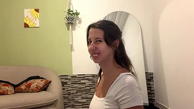 Snapshot of Julieta_Jol chatting on 12, 5, 2026 Julieta Jol online show from 12, 5, 2026