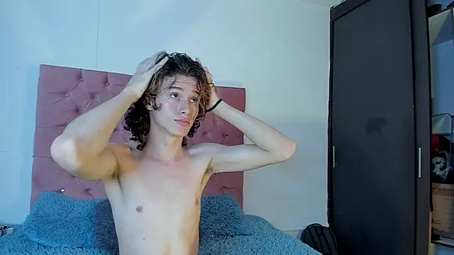 Snapshot of Goddest_perseus_ chatting on 5, 6, 2026 Goddest perseus online show from 5, 6, 2026