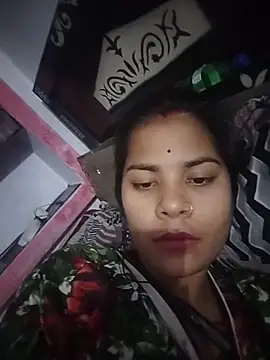 Pallavi cute online show from 7, 6, 2026