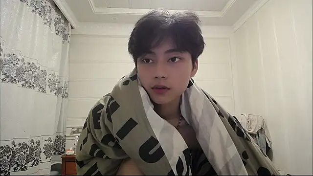 Snapshot of XX-XIUXIU chatting on 18, 5, 2026 XX-XIUXIU online show from 18, 5, 2026