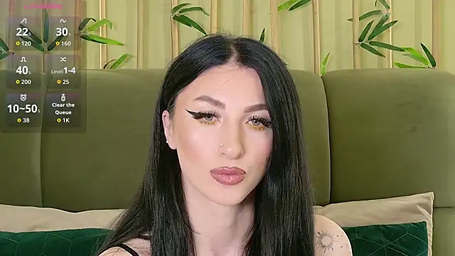 EllieJules online show from 28, 4, 2026