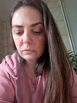 Arya Malone online show from 2, 6, 2026