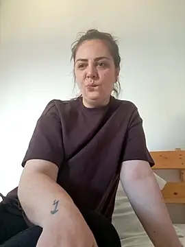 Arya Malone online show from 18, 5, 2026