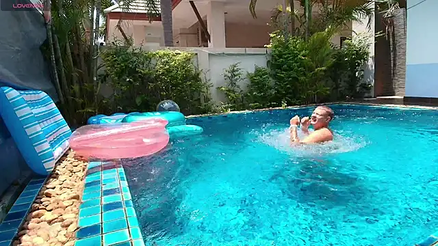 Rosy Aleks online show from 3, 4, 2026