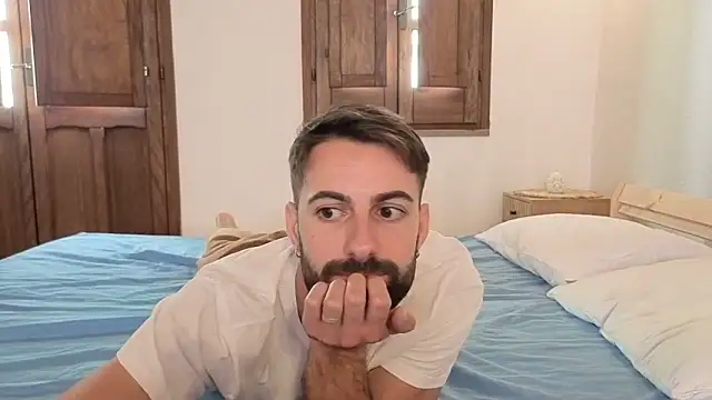 AmicisegretiITA online show from 17, 5, 2026
