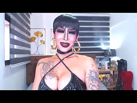 Snapshot of DominateMistressTania chatting on 22, 7, 2026 DominateMistressTania online show from 22, 7, 2026