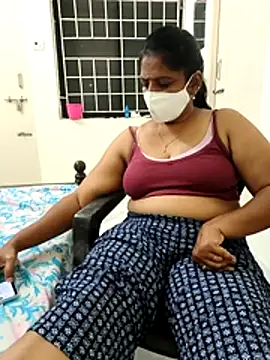 Snapshot of tamil_manjalmaami chatting on 11, 5, 2026 tamil manjalmaami online show from 11, 5, 2026