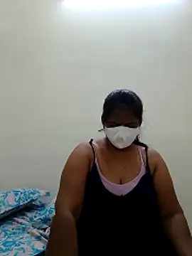 Snapshot of tamil_manjalmaami chatting on 2, 5, 2026 tamil manjalmaami online show from 2, 5, 2026