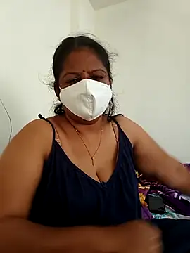 Snapshot of tamil_manjalmaami chatting on 5, 5, 2026 tamil manjalmaami online show from 5, 5, 2026