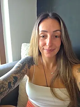 NicoleKaiser online show from 13, 5, 2026