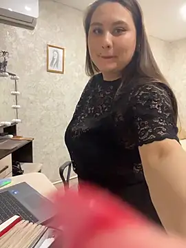 AgathaMyers online show from 25, 3, 2026