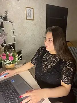 AgathaMyers online show from 31, 3, 2026