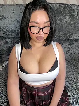LaaadyDaaamn online show from 26, 3, 2026