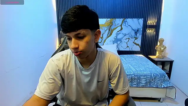 Snapshot of AdrianFranko chatting on 9, 6, 2026 AdrianFranko online show from 9, 6, 2026
