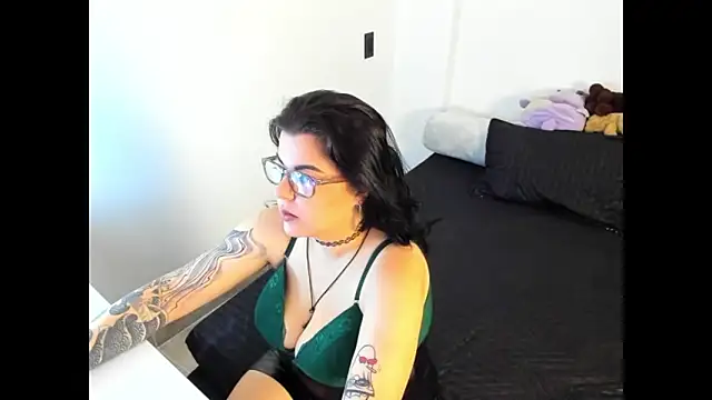 Snapshot of _Nova_Soft_ chatting on 28, 4, 2026 Nova Soft online show from 28, 4, 2026