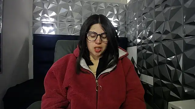 Cata black online show from 15, 4, 2026