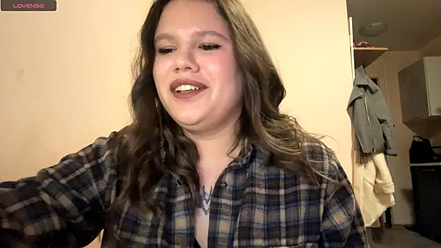 LunaVire online show from 25, 3, 2026