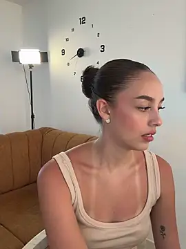 Lauren Storm online show from 24, 3, 2026