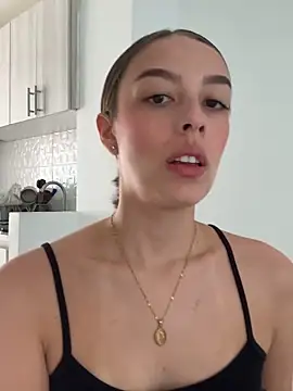 Lauren Storm online show from 20, 4, 2026