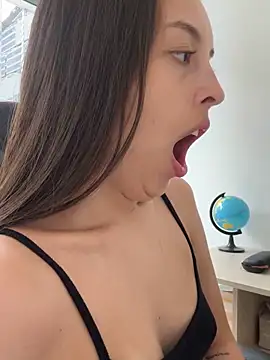 Lauren Storm online show from 2, 5, 2026