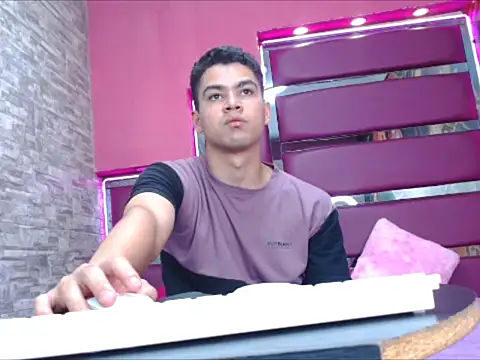 jeronimo hernandez online show from 17, 3, 2026